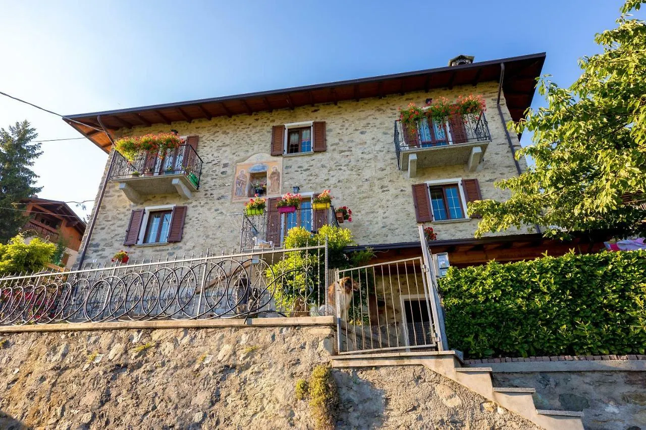 Casa Vacanza Da Ghislin Teglio